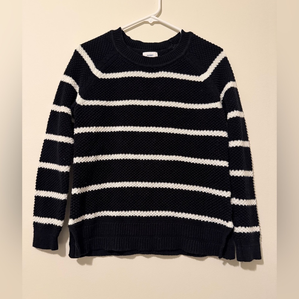 Old Navy Black White Striped Knit Sweater Medium